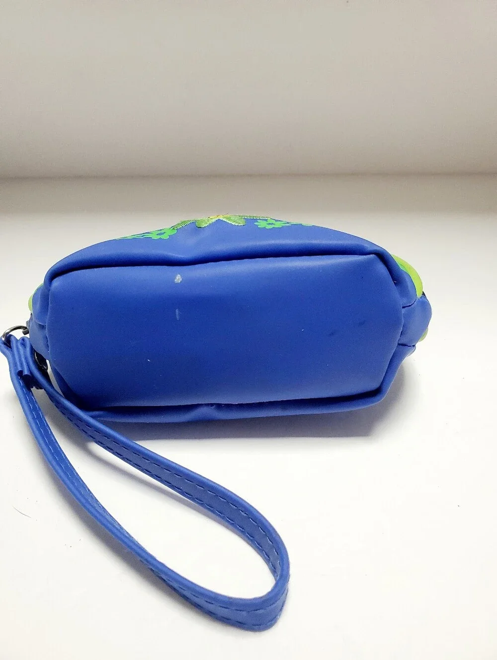 Vintage Cosmetic Bag Y2K Embroidered Tweety Bird Looney Tunes Blue Green Daisy